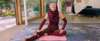 Kristen Wiig feet photo thumbnail