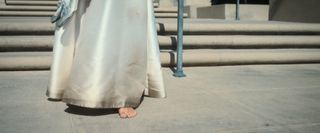 Kristen Wiig feet photo thumbnail