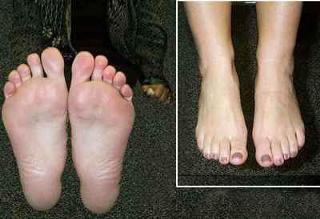 Kristi Lee feet photo 2