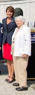 Kristi Noem feet photo thumbnail