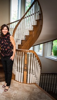 Kristi Noem feet photo thumbnail