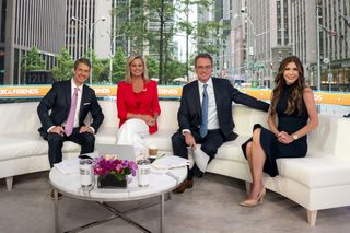 Kristi Noem feet photo thumbnail