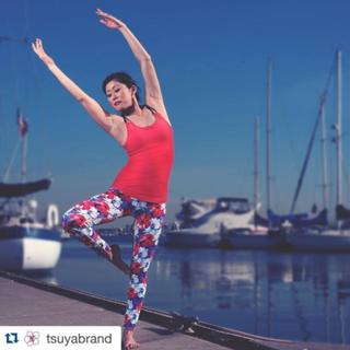 Kristi Yamaguchi feet photo 11
