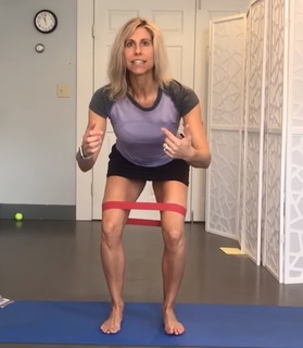 Kristie Ennis feet photo 16