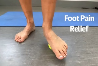 Kristie Ennis feet photo 12