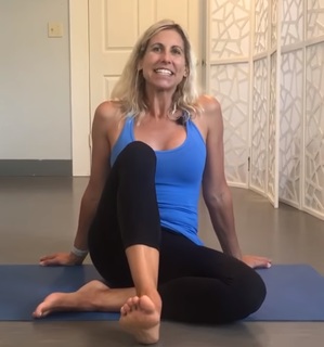 Kristie Ennis feet photo 19