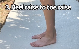 Kristie Ennis feet photo 8