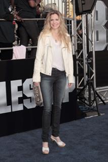 Kristin Bauer van Straten feet photo 12