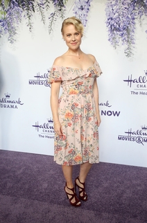 Kristin Booth feet photo 7