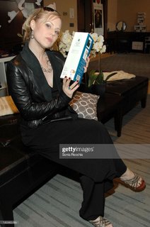 Kristin Booth feet photo 1
