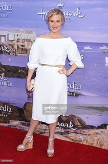 Kristin Booth feet photo 3