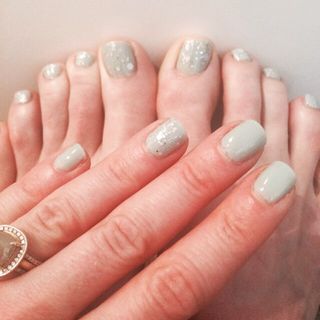 Kristin Booth feet photo 2