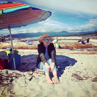 Kristin Booth feet photo 15