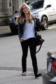 Kristin Cavallari feet photo thumbnail