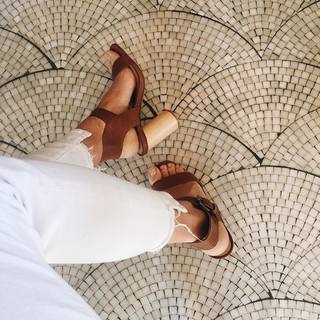 Kristin Cavallari feet photo thumbnail