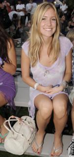 Kristin Cavallari feet photo thumbnail