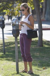 Kristin Cavallari feet photo thumbnail