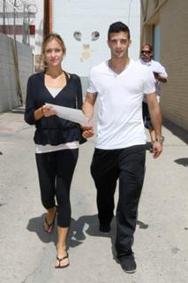 Kristin Cavallari feet photo thumbnail