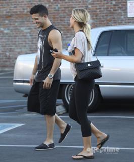 Kristin Cavallari feet photo thumbnail