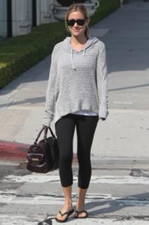 Kristin Cavallari feet photo thumbnail