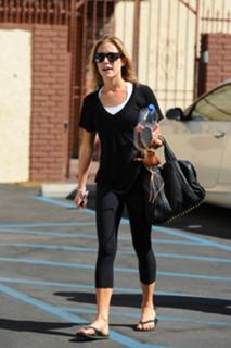 Kristin Cavallari feet photo thumbnail