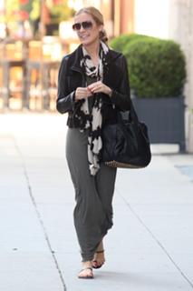 Kristin Cavallari feet photo thumbnail