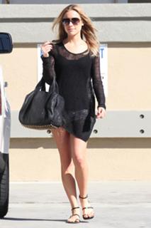 Kristin Cavallari feet photo thumbnail