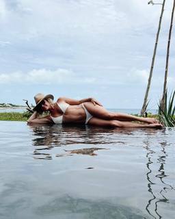 Kristin Cavallari feet photo thumbnail
