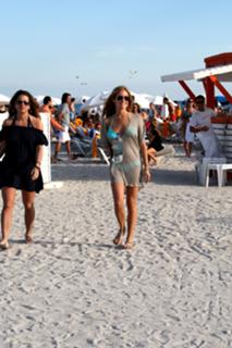 Kristin Cavallari feet photo thumbnail