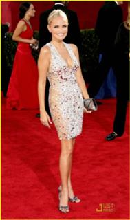 Kristin Chenoweth feet photo thumbnail