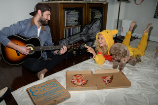 Kristin Chenoweth feet photo thumbnail