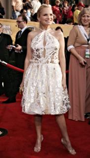 Kristin Chenoweth feet photo thumbnail