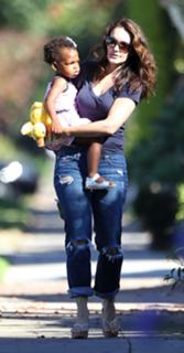 Kristin Davis feet photo thumbnail