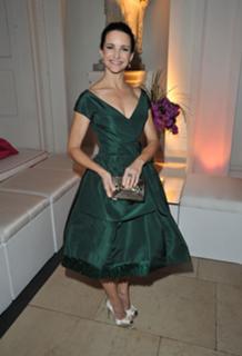 Kristin Davis feet photo thumbnail