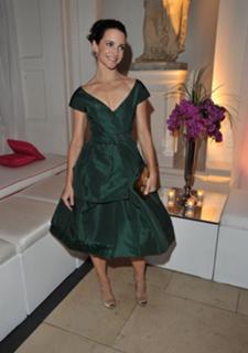 Kristin Davis feet photo thumbnail
