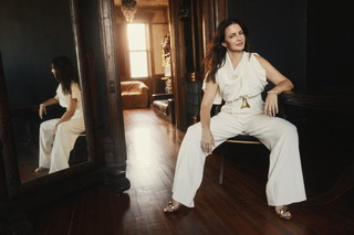 Kristin Davis feet photo thumbnail