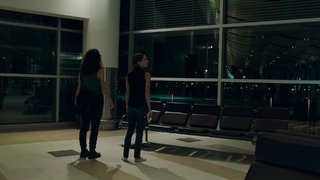 Kristin Kreuk feet photo thumbnail