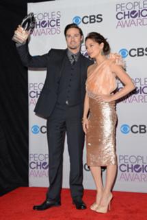 Kristin Kreuk feet photo thumbnail