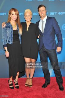 Kristin Lehman feet photo 7