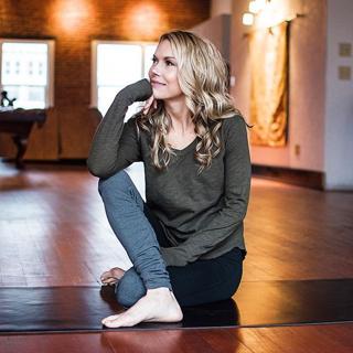 Kristin McGee feet photo 10