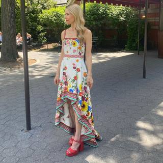 Kristin McGee feet photo 3