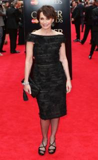 Kristin Scott Thomas feet photo thumbnail