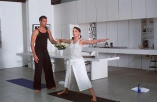 Kristin Scott Thomas feet photo thumbnail