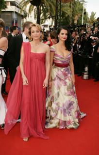 Kristin Scott Thomas feet photo thumbnail