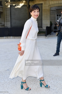 Kristin Scott Thomas feet photo thumbnail