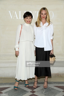 Kristin Scott Thomas feet photo thumbnail