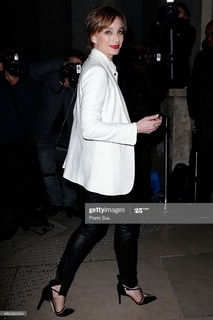 Kristin Scott Thomas feet photo thumbnail