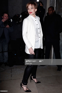 Kristin Scott Thomas feet photo thumbnail