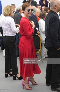 Kristin Scott Thomas feet photo thumbnail