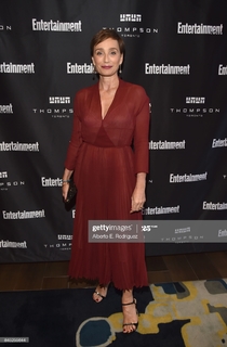 Kristin Scott Thomas feet photo thumbnail